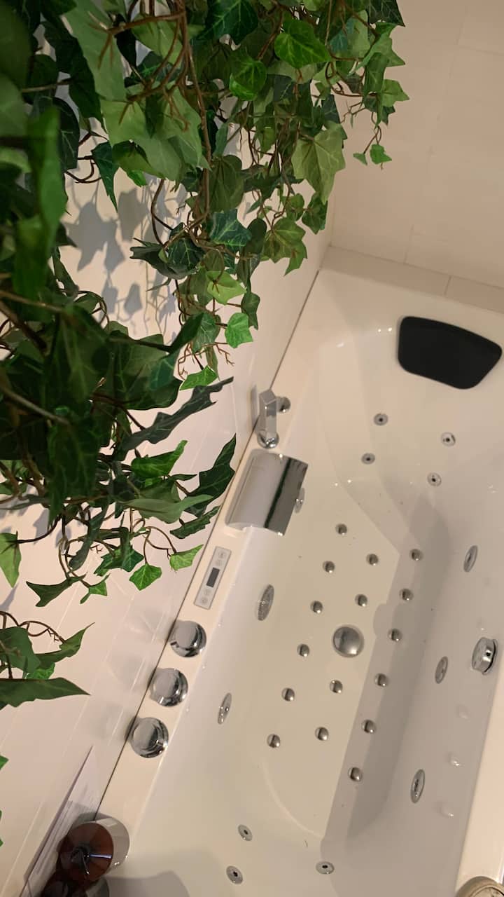 La Filature - Balnéo & confort design