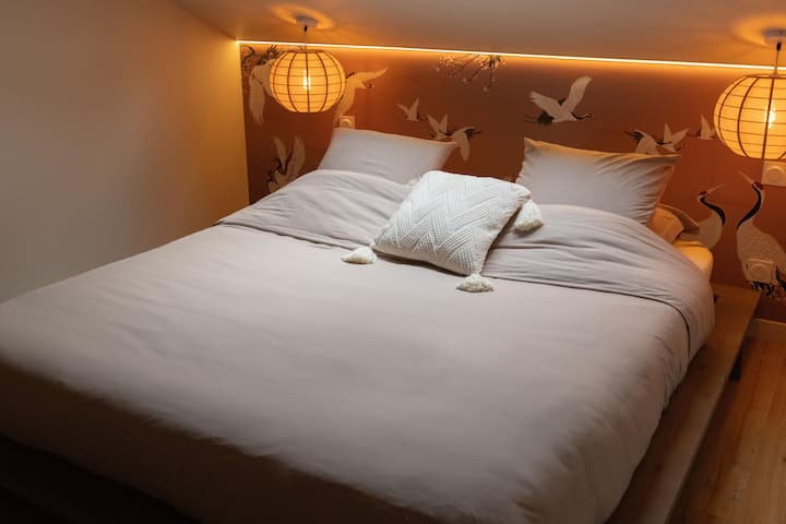 Suite Sakura - Nuit au Japon, Jacuzzi & Cinéma