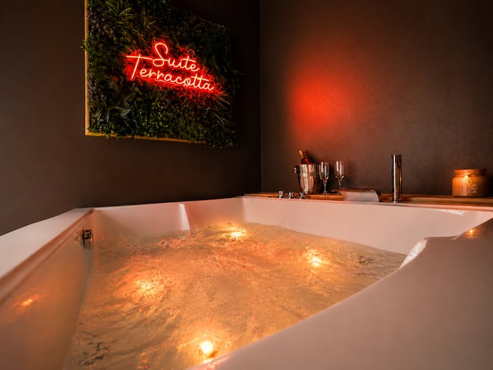 Évasion Terracota - Jacuzzi Privatif