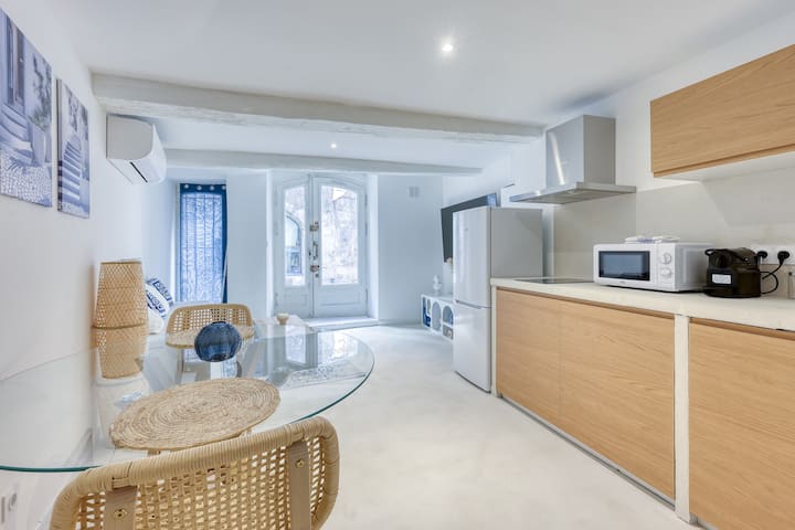 Suite Eros - Appartement grec avec jacuzzi