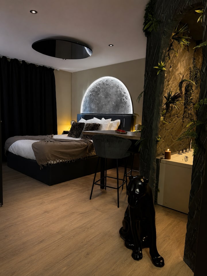 La Grotte Interdite - Jacuzzi d'exception