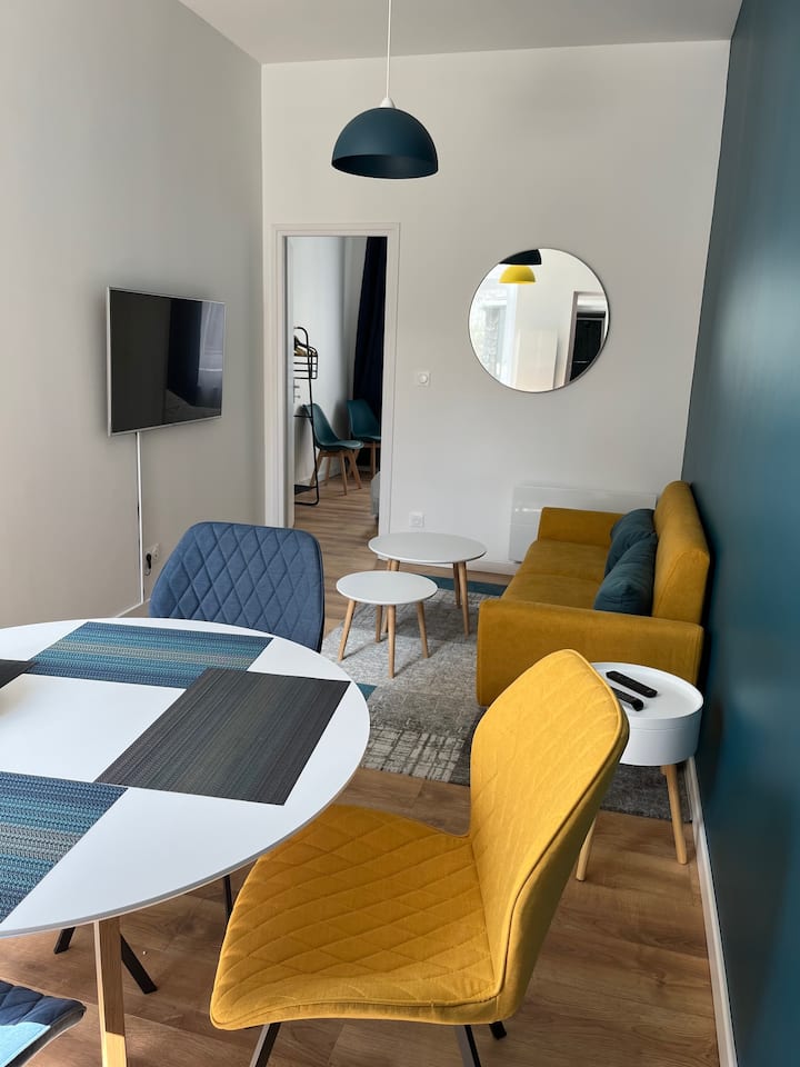 Immeuble Privatif 12 pers. - 3 apparts thématiques